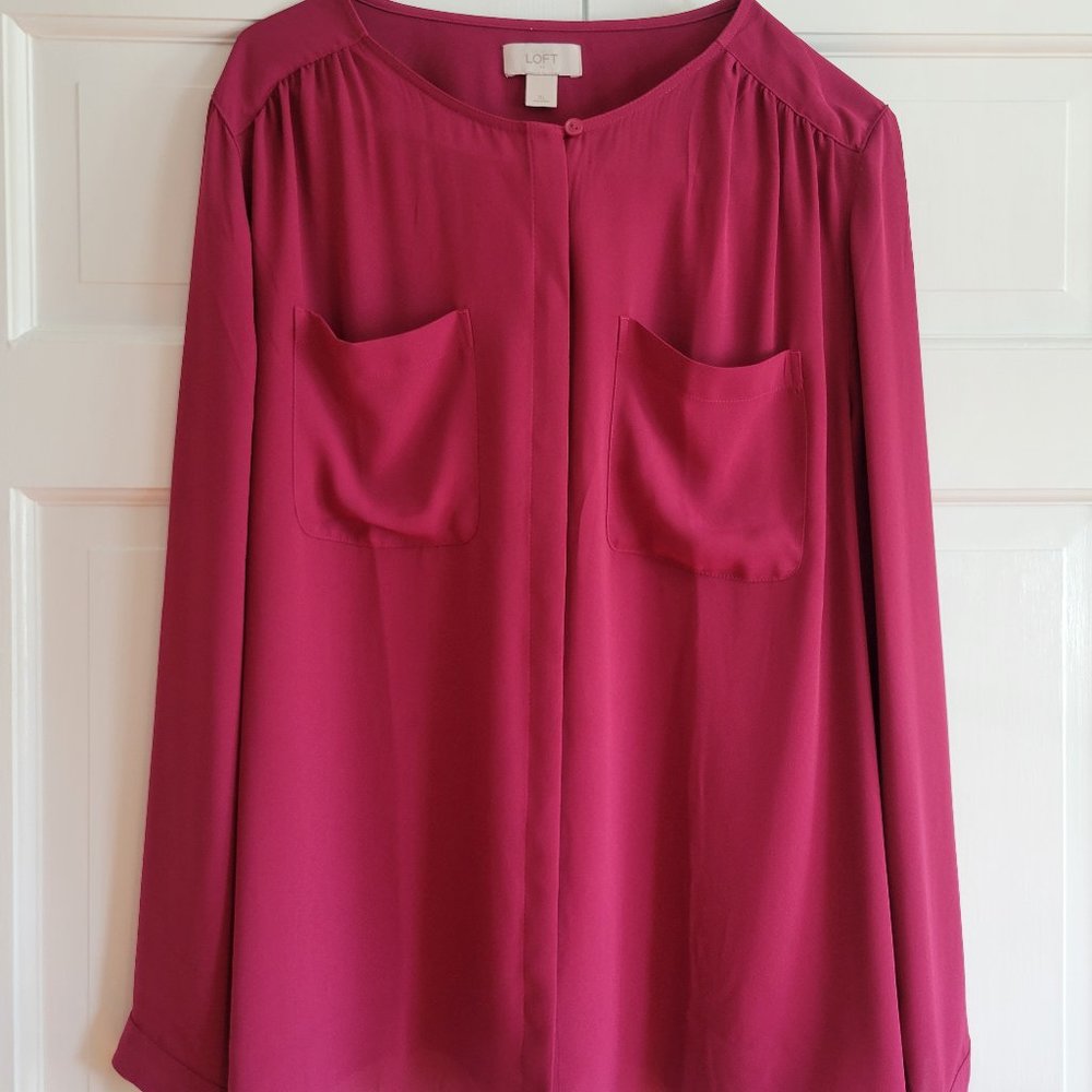 Ladies long sleeve button down blouse